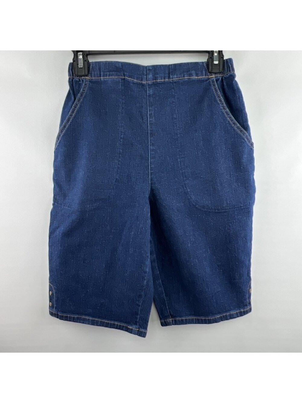 Croft & Barrow Sz Small Women Bermuda High Rise Pull On Elastic Blue Jean Shorts